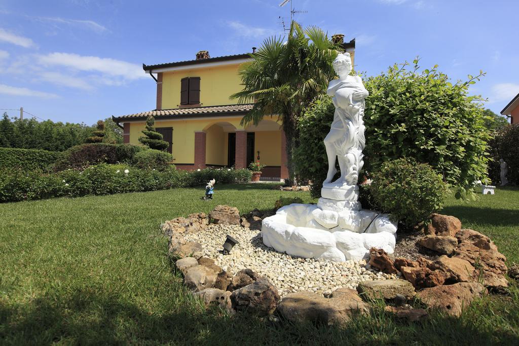 Borgo Dei Sensi Bed & Breakfast Casumaro Exterior photo